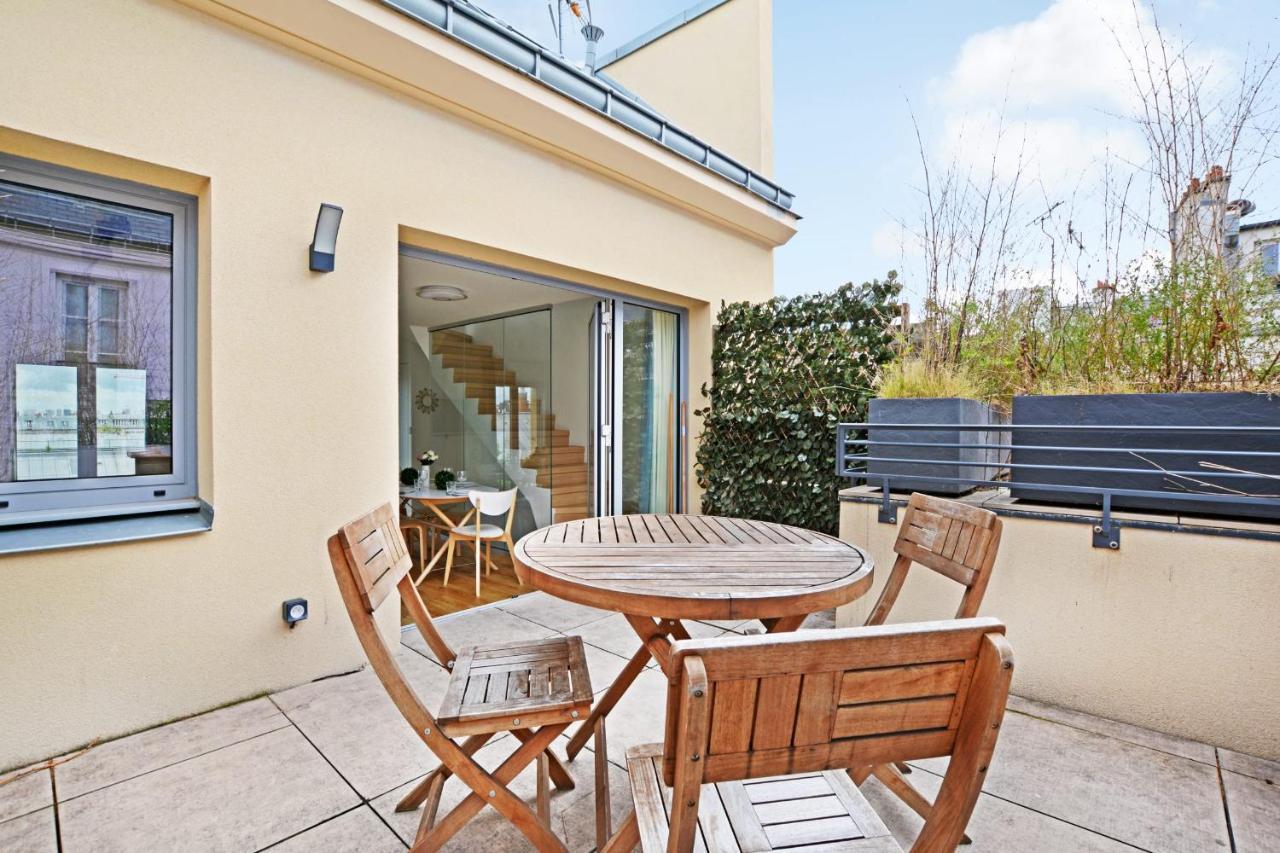 Exceptional Triplex With Terrace - Montmartre Apartment Paris Exterior photo